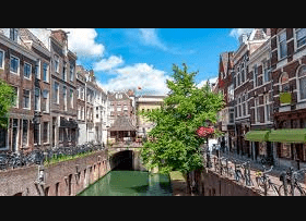 Utrecht University Admission Requirements: Courses, Fee Structure & Rankings